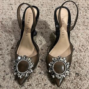 Gianni Bini pointed toe heels
